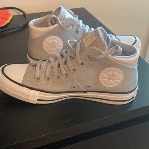 CHUCK TAYLOR ALL STAR MADISON MID-TOP SNEAKER